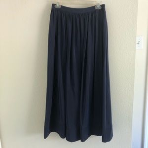 Cynthia Rowley navy silk skirt fully lined